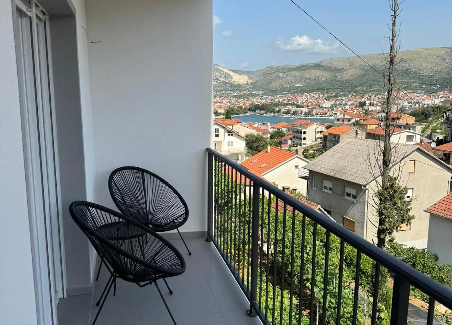 Frane-Apart - Ciovo Τρογκίρ Κροατία